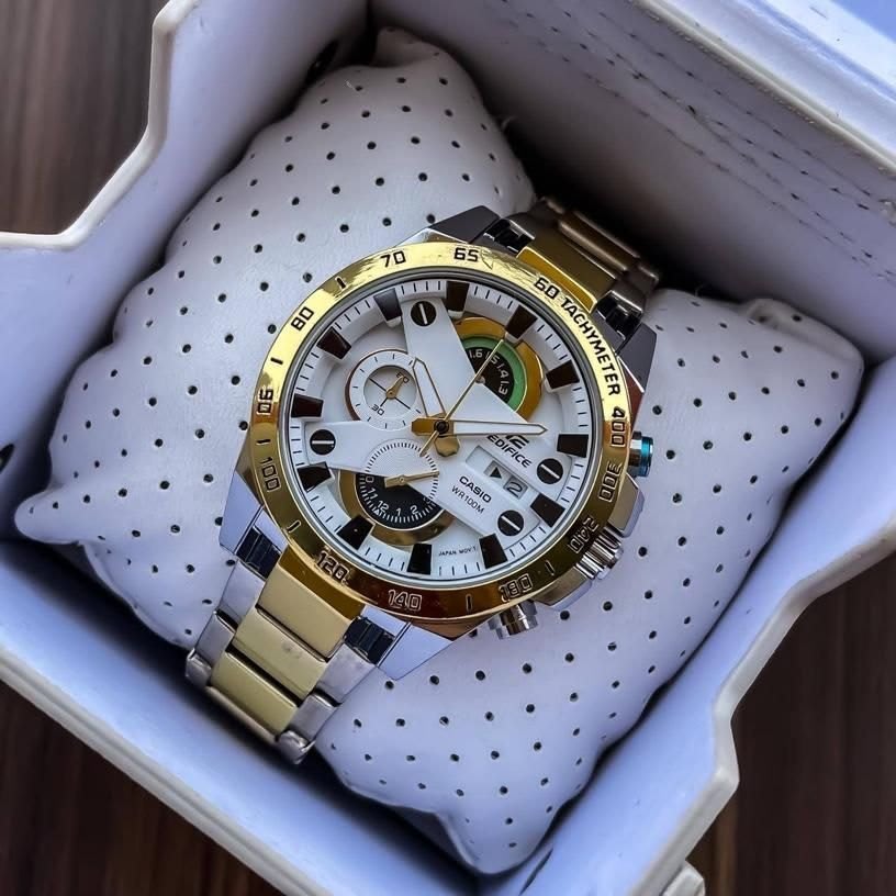 CASIO EDIFICE INFINITY DORADO