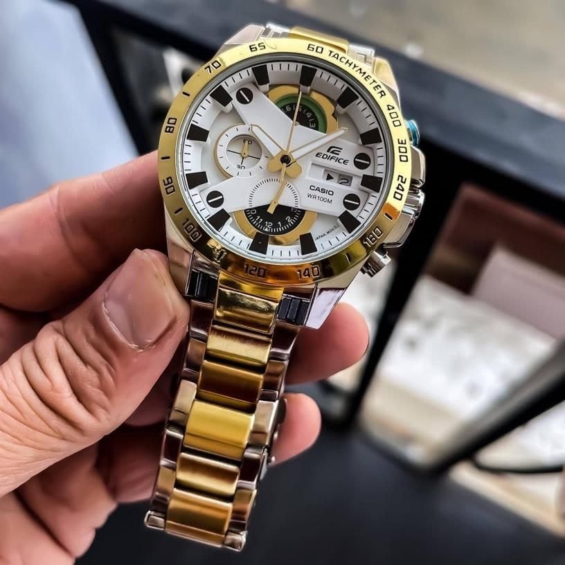 CASIO EDIFICE INFINITY DORADO