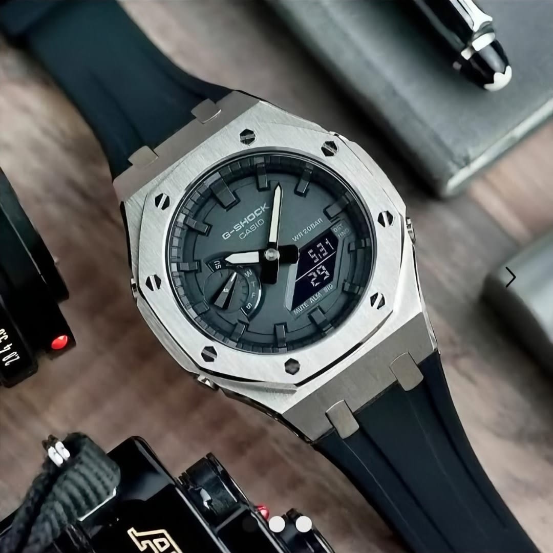 RELOJ 2100